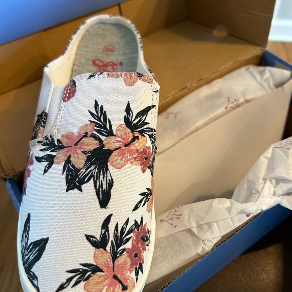 NWT JellyPop Comfort Slides size 8